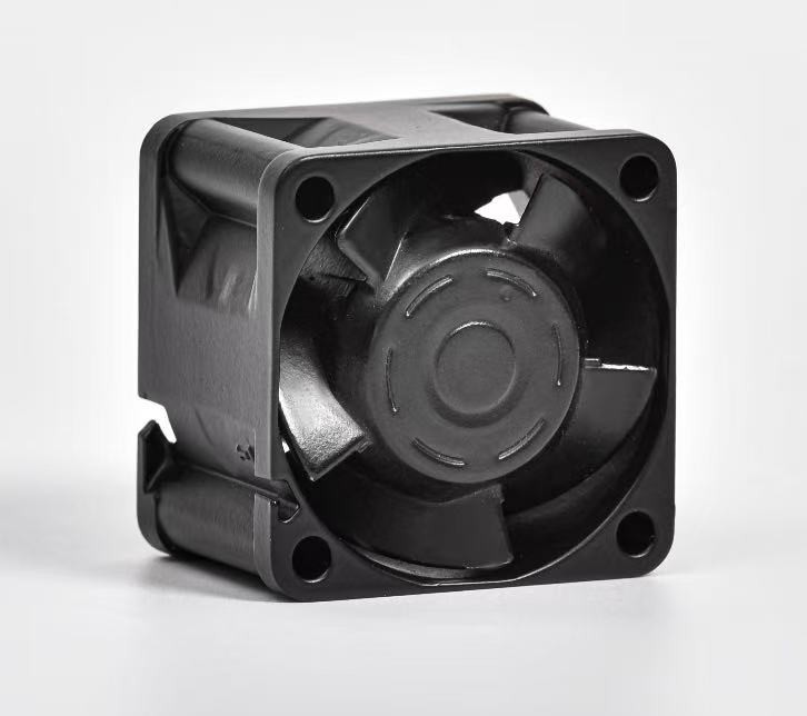 Ventilatoare AC fără perii de grad militar